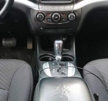 Додж Джорни, объемом двигателя 3.6 л и пробегом 306 тыс. км за 9100 $, фото 10 на Automoto.ua