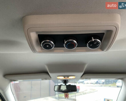 Додж Джорни, объемом двигателя 2.4 л и пробегом 155 тыс. км за 10800 $, фото 20 на Automoto.ua