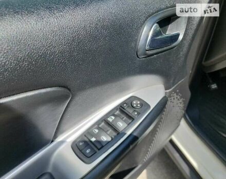 Додж Джорни, объемом двигателя 2.36 л и пробегом 144 тыс. км за 1500 $, фото 9 на Automoto.ua