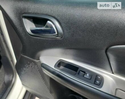 Додж Джорни, объемом двигателя 2.36 л и пробегом 144 тыс. км за 1500 $, фото 17 на Automoto.ua