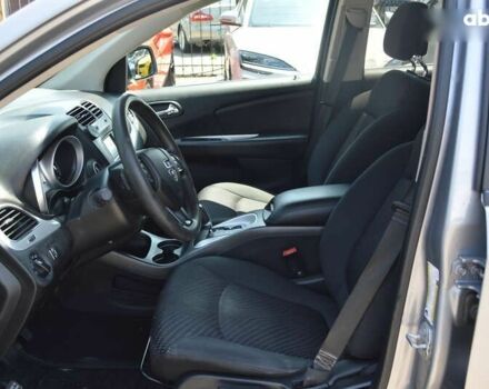 Додж Джорни, объемом двигателя 2.4 л и пробегом 217 тыс. км за 9500 $, фото 9 на Automoto.ua