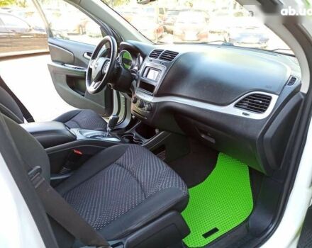 Додж Джорні, об'ємом двигуна 2.4 л та пробігом 115 тис. км за 13600 $, фото 12 на Automoto.ua