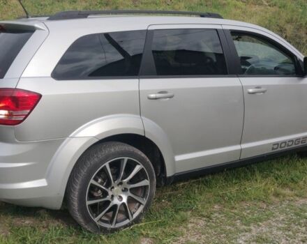 Сірий Додж Джорні, об'ємом двигуна 2 л та пробігом 220 тис. км за 7500 $, фото 16 на Automoto.ua