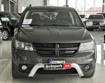 Серый Додж Джорни, объемом двигателя 2.4 л и пробегом 47 тыс. км за 11440 $, фото 1 на Automoto.ua