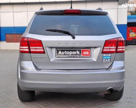 Сірий Додж Джорні, об'ємом двигуна 2.4 л та пробігом 118 тис. км за 11940 $, фото 4 на Automoto.ua