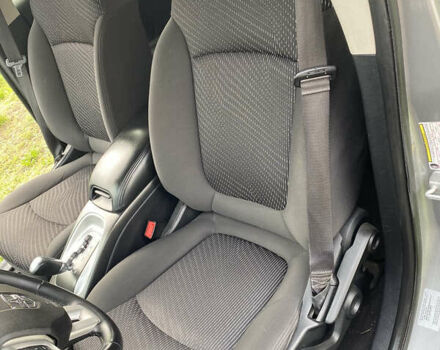 Серый Додж Джорни, объемом двигателя 2.4 л и пробегом 158 тыс. км за 12000 $, фото 8 на Automoto.ua