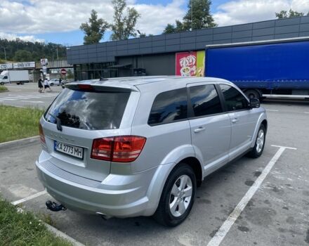 Серый Додж Джорни, объемом двигателя 2.4 л и пробегом 210 тыс. км за 9900 $, фото 7 на Automoto.ua