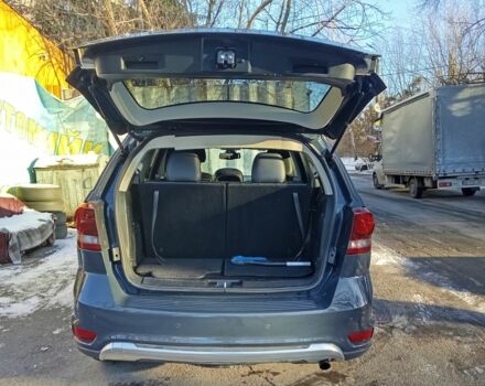 Сірий Додж Джорні, об'ємом двигуна 2.4 л та пробігом 119 тис. км за 13900 $, фото 8 на Automoto.ua
