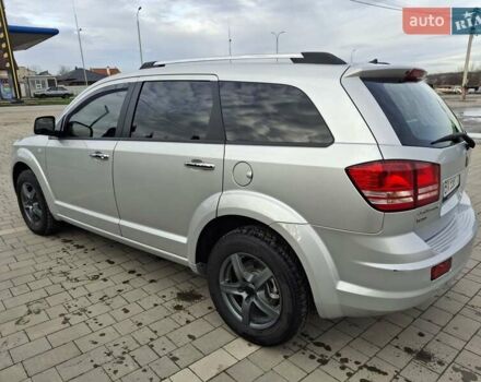 Сірий Додж Джорні, об'ємом двигуна 2 л та пробігом 230 тис. км за 7100 $, фото 7 на Automoto.ua