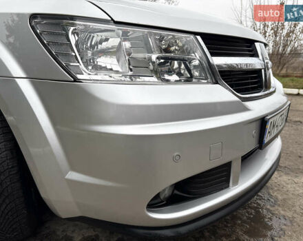 Серый Додж Джорни, объемом двигателя 2 л и пробегом 219 тыс. км за 8500 $, фото 26 на Automoto.ua