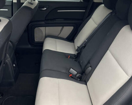 Серый Додж Джорни, объемом двигателя 1.97 л и пробегом 270 тыс. км за 8600 $, фото 18 на Automoto.ua