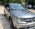 Серый Додж Джорни, объемом двигателя 2 л и пробегом 180 тыс. км за 8200 $, фото 4 на Automoto.ua