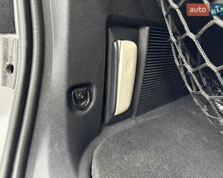 Серый Додж Джорни, объемом двигателя 2 л и пробегом 219 тыс. км за 8500 $, фото 76 на Automoto.ua