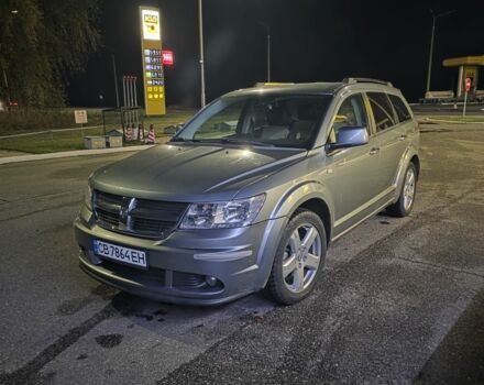 Серый Додж Джорни, объемом двигателя 2 л и пробегом 180 тыс. км за 8200 $, фото 16 на Automoto.ua