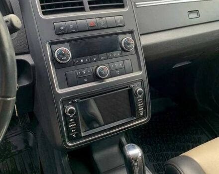 Серый Додж Джорни, объемом двигателя 2 л и пробегом 213 тыс. км за 6500 $, фото 8 на Automoto.ua