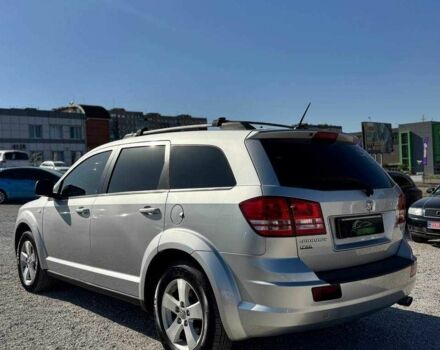 Додж Джорни 2008 в Кривом Роге на Automoto.ua Серый Додж Джорни, объемом двигателя 2 л и пробегом 207 тыс. км за 9900 $, фото 4 на Automoto.ua