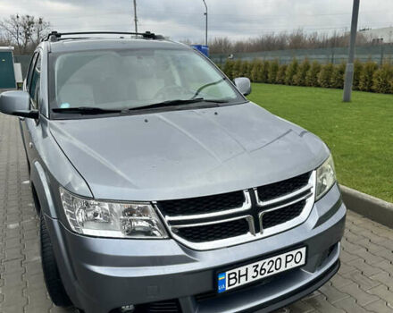 Серый Додж Джорни, объемом двигателя 1.97 л и пробегом 270 тыс. км за 8600 $, фото 1 на Automoto.ua