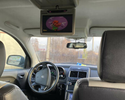 Серый Додж Джорни, объемом двигателя 2 л и пробегом 199 тыс. км за 8500 $, фото 21 на Automoto.ua