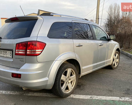 Серый Додж Джорни, объемом двигателя 2 л и пробегом 199 тыс. км за 8500 $, фото 5 на Automoto.ua