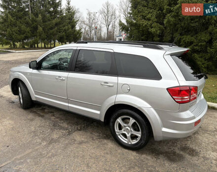 Серый Додж Джорни, объемом двигателя 2 л и пробегом 219 тыс. км за 8500 $, фото 9 на Automoto.ua