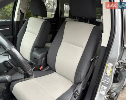 Серый Додж Джорни, объемом двигателя 2 л и пробегом 219 тыс. км за 8500 $, фото 43 на Automoto.ua