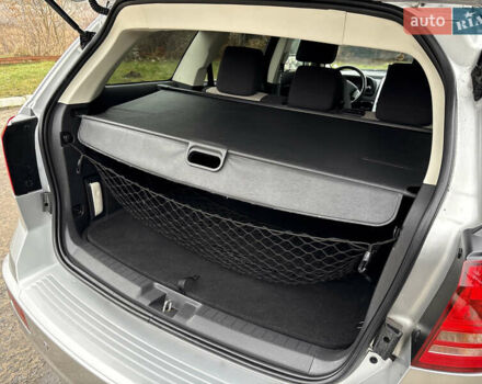 Серый Додж Джорни, объемом двигателя 2 л и пробегом 219 тыс. км за 8500 $, фото 77 на Automoto.ua