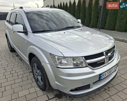 Сірий Додж Джорні, об'ємом двигуна 2 л та пробігом 230 тис. км за 7100 $, фото 4 на Automoto.ua