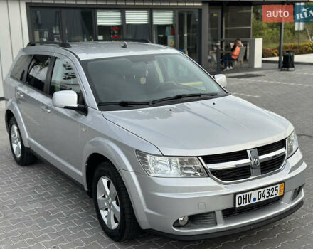 Серый Додж Джорни, объемом двигателя 1.97 л и пробегом 194 тыс. км за 7650 $, фото 9 на Automoto.ua