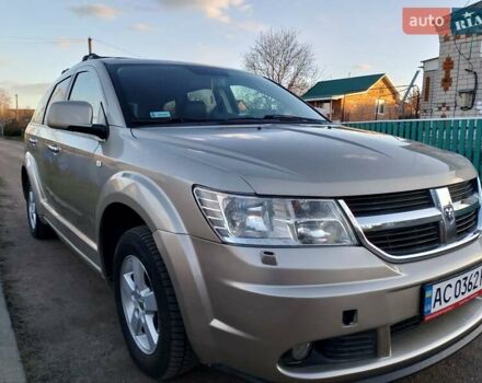 Сірий Додж Джорні, об'ємом двигуна 1.97 л та пробігом 263 тис. км за 9000 $, фото 1 на Automoto.ua
