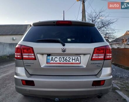 Сірий Додж Джорні, об'ємом двигуна 1.97 л та пробігом 263 тис. км за 9000 $, фото 8 на Automoto.ua