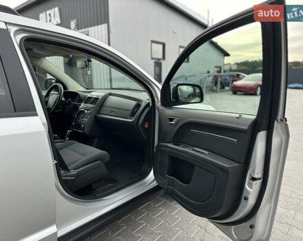 Серый Додж Джорни, объемом двигателя 1.97 л и пробегом 194 тыс. км за 7650 $, фото 98 на Automoto.ua