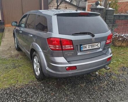 Сірий Додж Джорні, об'ємом двигуна 1.97 л та пробігом 168 тис. км за 8500 $, фото 4 на Automoto.ua