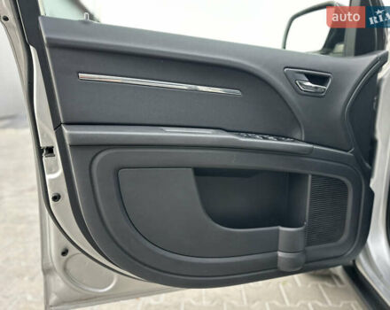 Серый Додж Джорни, объемом двигателя 1.97 л и пробегом 194 тыс. км за 7650 $, фото 52 на Automoto.ua