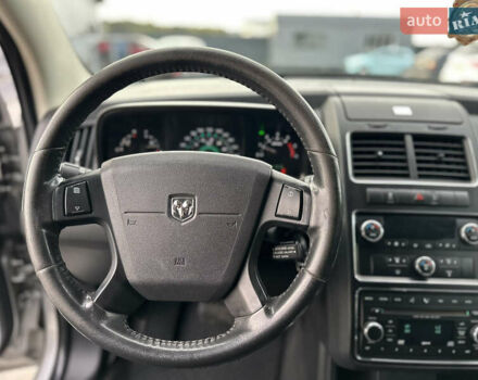 Серый Додж Джорни, объемом двигателя 1.97 л и пробегом 194 тыс. км за 7650 $, фото 60 на Automoto.ua
