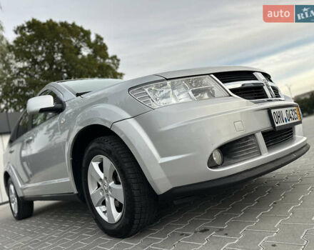 Серый Додж Джорни, объемом двигателя 1.97 л и пробегом 194 тыс. км за 7650 $, фото 11 на Automoto.ua