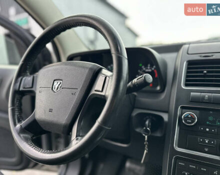 Серый Додж Джорни, объемом двигателя 1.97 л и пробегом 194 тыс. км за 7650 $, фото 63 на Automoto.ua