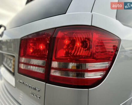 Серый Додж Джорни, объемом двигателя 1.97 л и пробегом 194 тыс. км за 7650 $, фото 20 на Automoto.ua