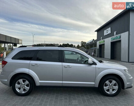 Серый Додж Джорни, объемом двигателя 1.97 л и пробегом 194 тыс. км за 7650 $, фото 14 на Automoto.ua