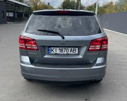 Серый Додж Джорни, объемом двигателя 2.4 л и пробегом 247 тыс. км за 10500 $, фото 23 на Automoto.ua