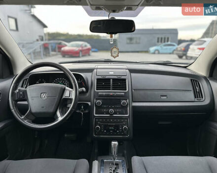 Серый Додж Джорни, объемом двигателя 1.97 л и пробегом 194 тыс. км за 7650 $, фото 94 на Automoto.ua