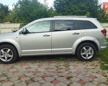 Сірий Додж Джорні, об'ємом двигуна 2 л та пробігом 165 тис. км за 9900 $, фото 1 на Automoto.ua