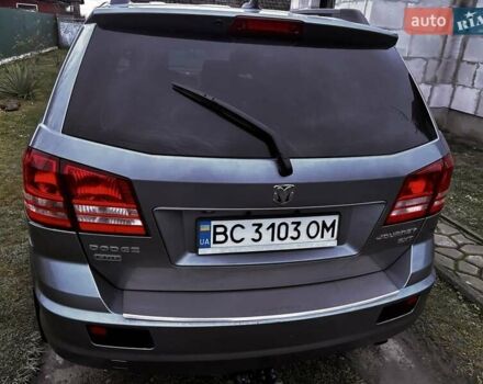 Сірий Додж Джорні, об'ємом двигуна 2 л та пробігом 230 тис. км за 10000 $, фото 1 на Automoto.ua