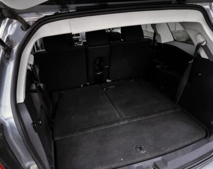 Сірий Додж Джорні, об'ємом двигуна 2 л та пробігом 230 тис. км за 10000 $, фото 5 на Automoto.ua