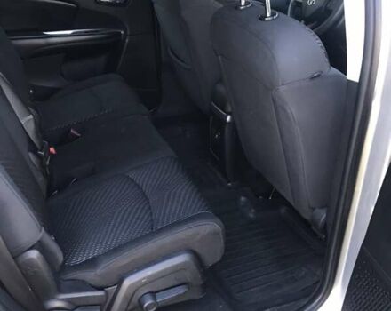 Серый Додж Джорни, объемом двигателя 2.36 л и пробегом 240 тыс. км за 10500 $, фото 6 на Automoto.ua