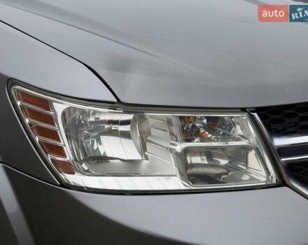 Сірий Додж Джорні, об'ємом двигуна 3.61 л та пробігом 249 тис. км за 8970 $, фото 3 на Automoto.ua