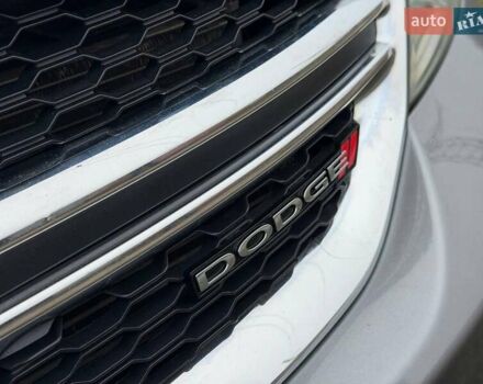 Сірий Додж Джорні, об'ємом двигуна 3.61 л та пробігом 249 тис. км за 8970 $, фото 2 на Automoto.ua