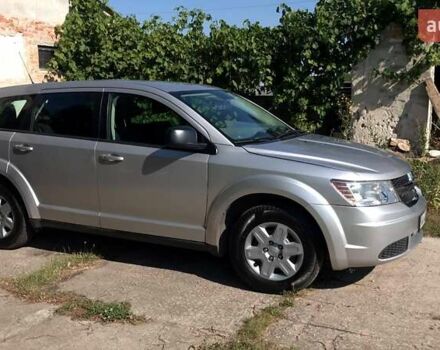 Серый Додж Джорни, объемом двигателя 2.36 л и пробегом 240 тыс. км за 10500 $, фото 1 на Automoto.ua