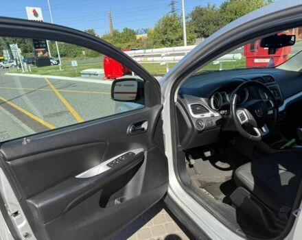 Серый Додж Джорни, объемом двигателя 2.4 л и пробегом 137 тыс. км за 10000 $, фото 9 на Automoto.ua