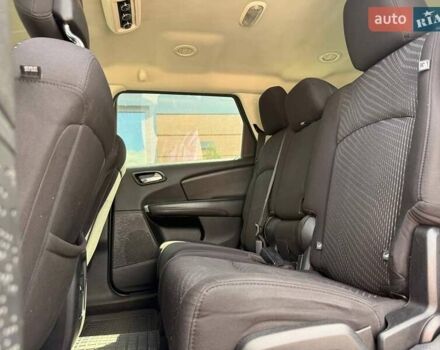 Серый Додж Джорни, объемом двигателя 2.36 л и пробегом 177 тыс. км за 9800 $, фото 29 на Automoto.ua