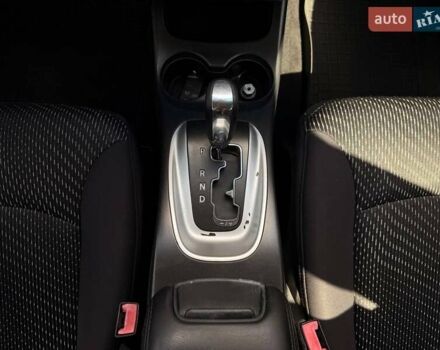 Серый Додж Джорни, объемом двигателя 2.36 л и пробегом 177 тыс. км за 9800 $, фото 30 на Automoto.ua